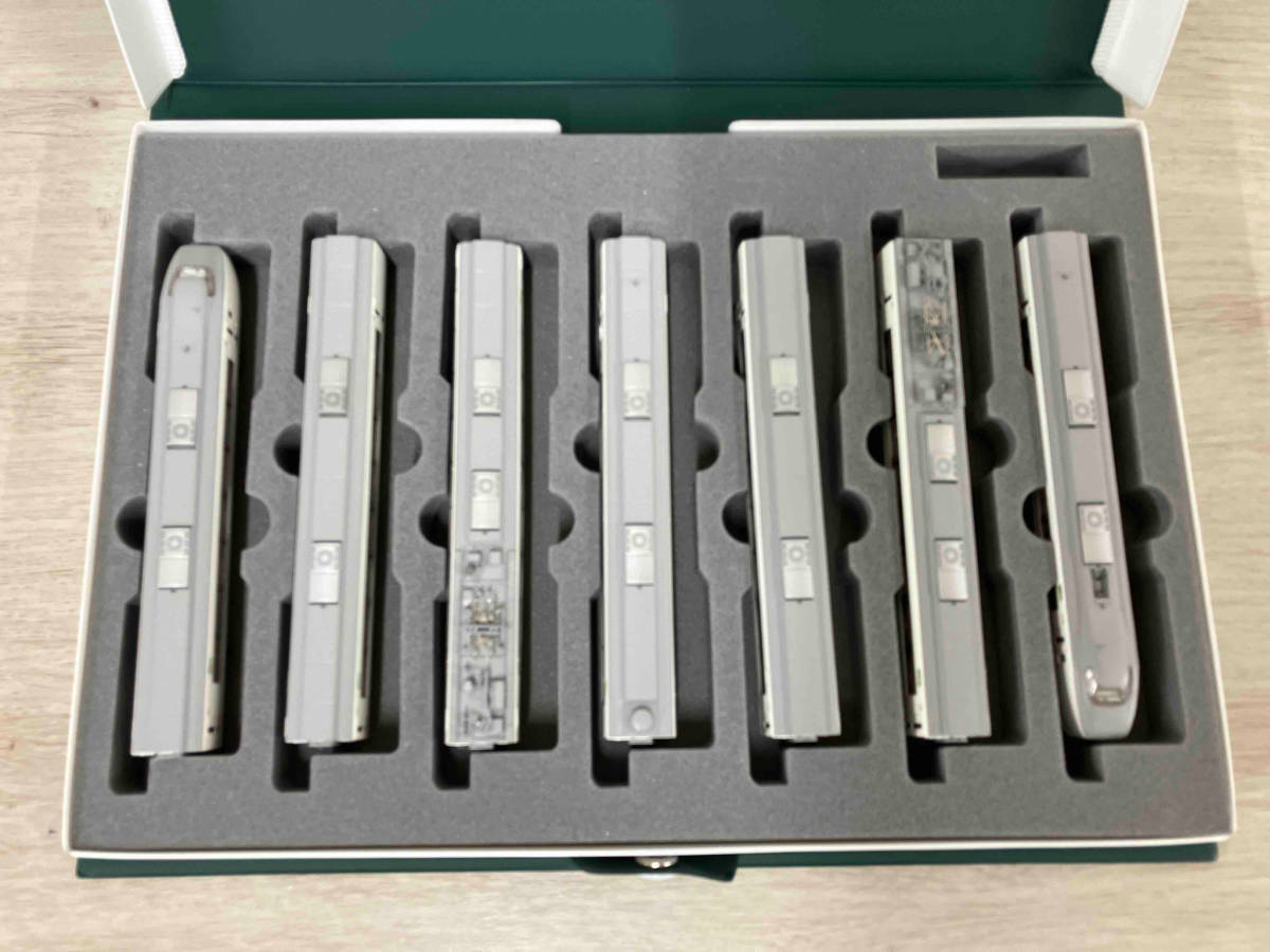 Nゲージ KATO 10-164 651系 'スーパーひたち' 交直両用特急形電車