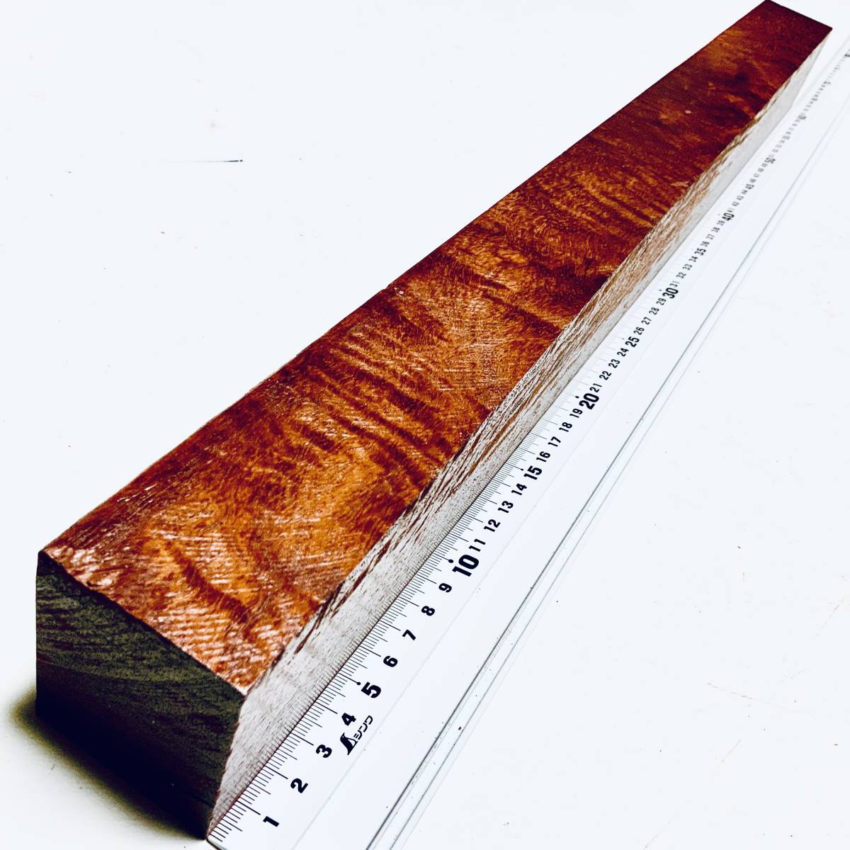 ○ 本花梨 虎杢 ○ 極上 ○ 長尺材 621mm 1.732kg○ 伐採禁止 輸入材