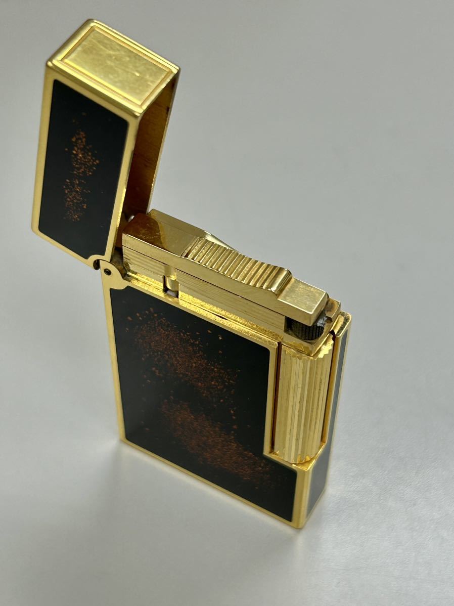 S.T.Dupont デュポンガスライター 金ラメ漆 黒金 喫煙具 喫煙グッズ