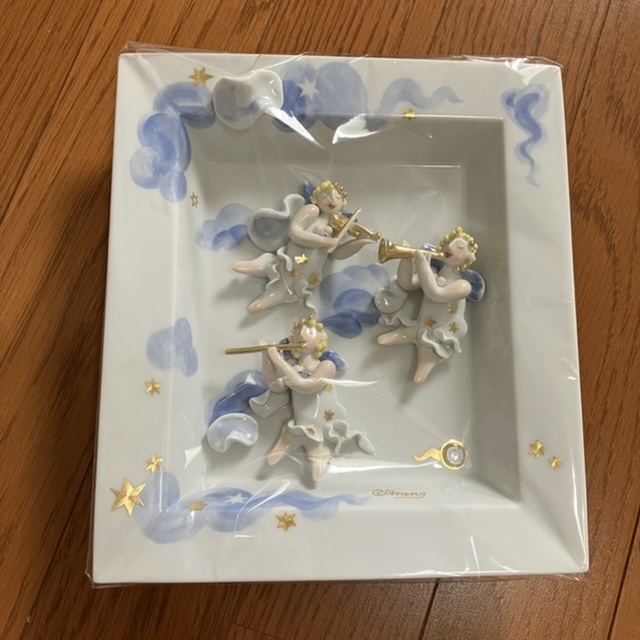 未使用　保管品　マイセン 三人の天使　プレート　壁掛け　インテリア　定価約36万