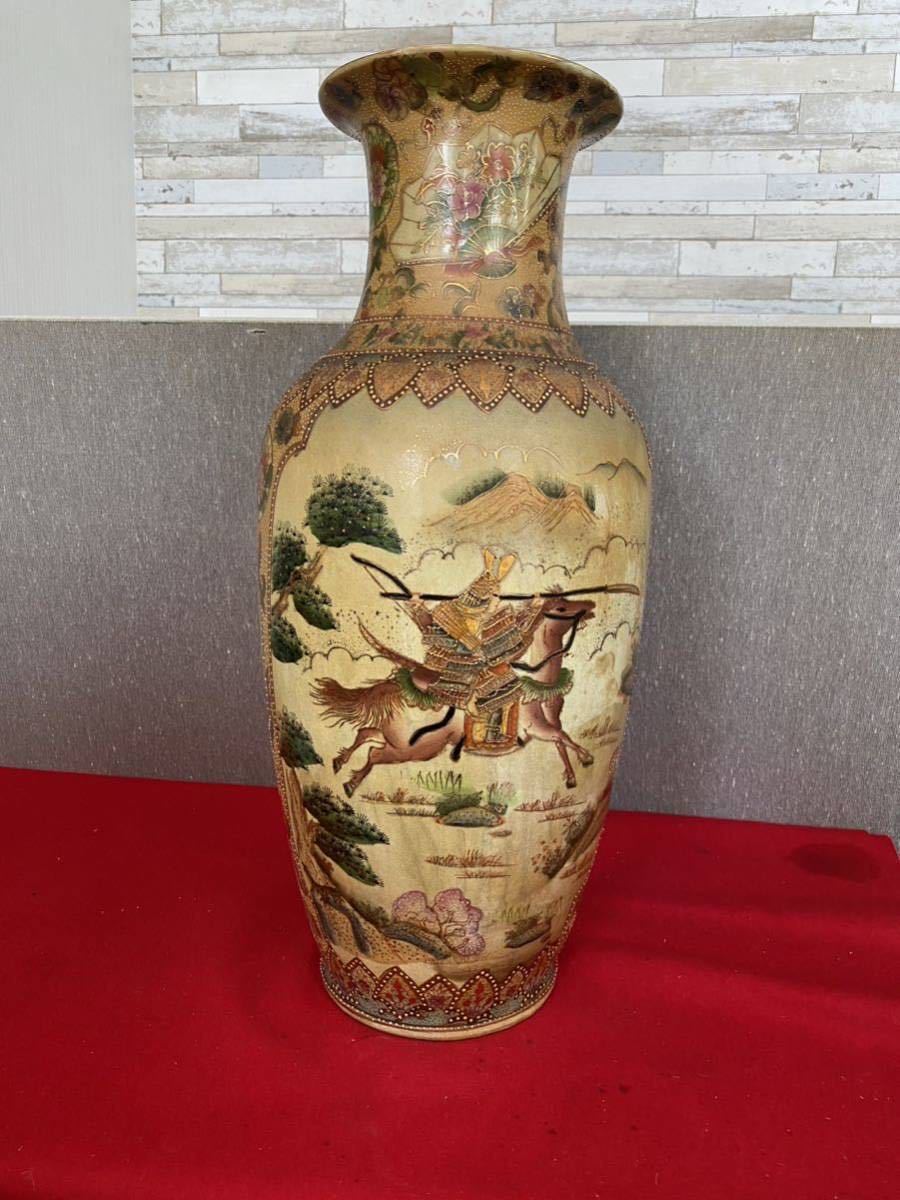古い大花瓶 薩摩焼 大花瓶 金彩 色絵 武士図 大型花瓶 古美術 飾壺 花生 高さ60cm