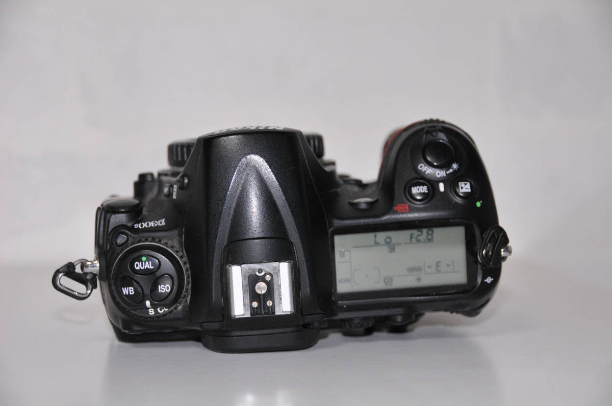 ニコン　Nikon　D300ｓ　ボディ　ジャンク Nikon ニコン ボディ ショット数 ◇ 名機