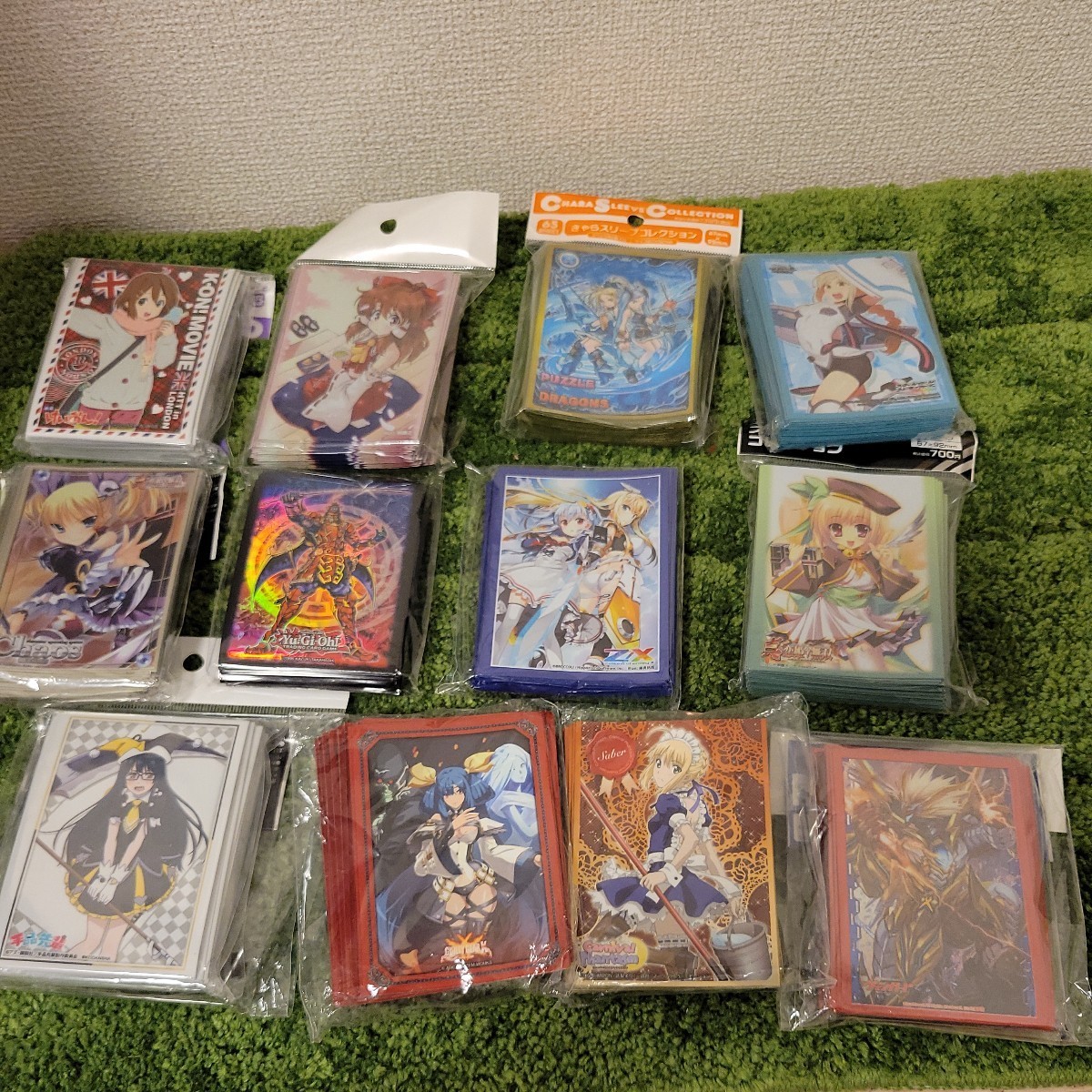 まとめ売り スリーブ カードスリーブ 中古アニメキャラクター 27種類