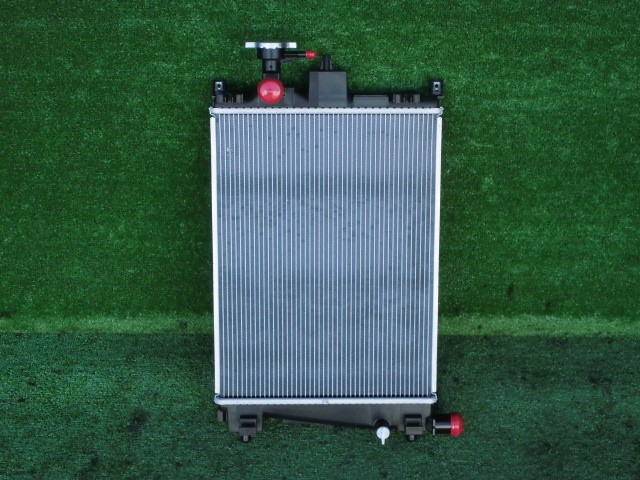 MH35S ワゴンR ラジエター エンジンラジエーター フロントラジエター 中古ラジエーター 17700-74P50 フレア 即決(390206)