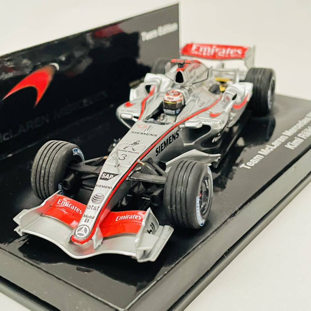 MINICHAMPS ミニチャンプス 1⁄43 マクラーレン メルセデス MP4-21 #3