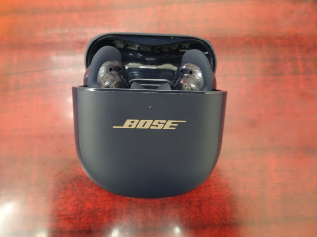 中古美品】BOSE QUIETCOMFORT EARBUDS Ⅱ ワイヤレスイヤホン 箱・付属