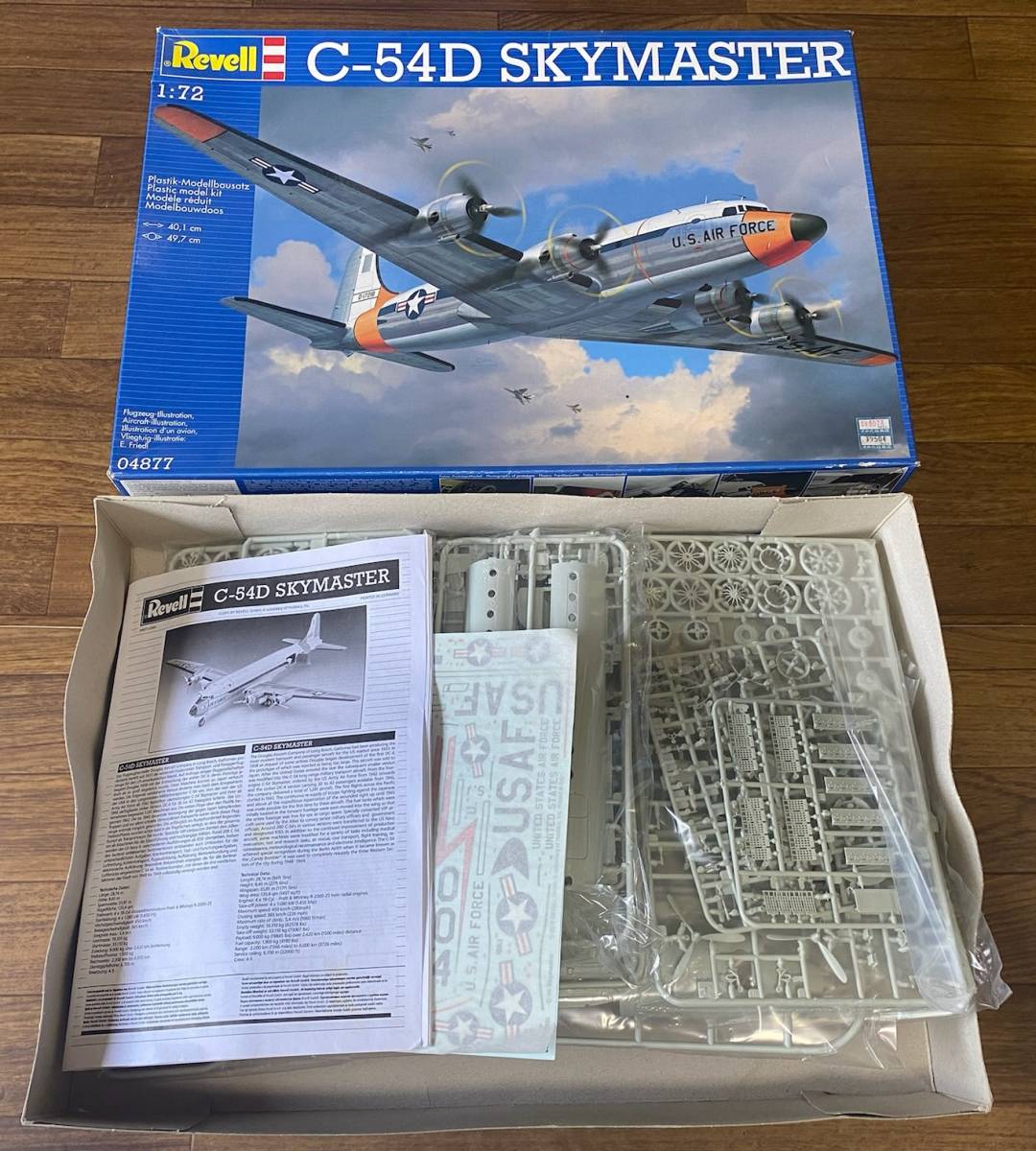 未組立　プラモデル　その18　Revell/レベル　C-54D SKYMASTER　検：戦闘機　飛行機　軍用機　航空機