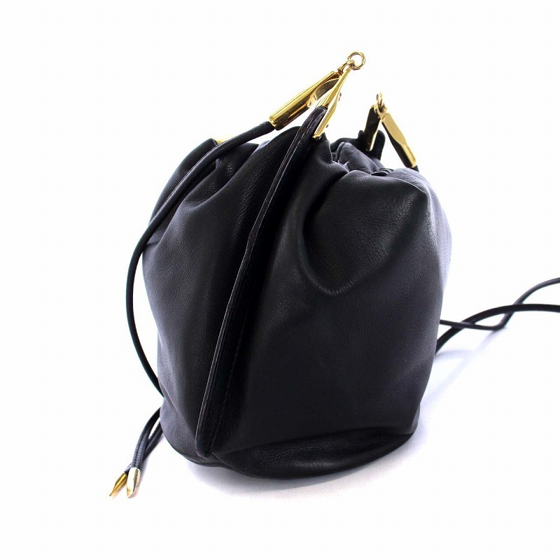 サルヴァトーレフェラガモ Salvatore Ferragamo ガンチーニ ショルダー