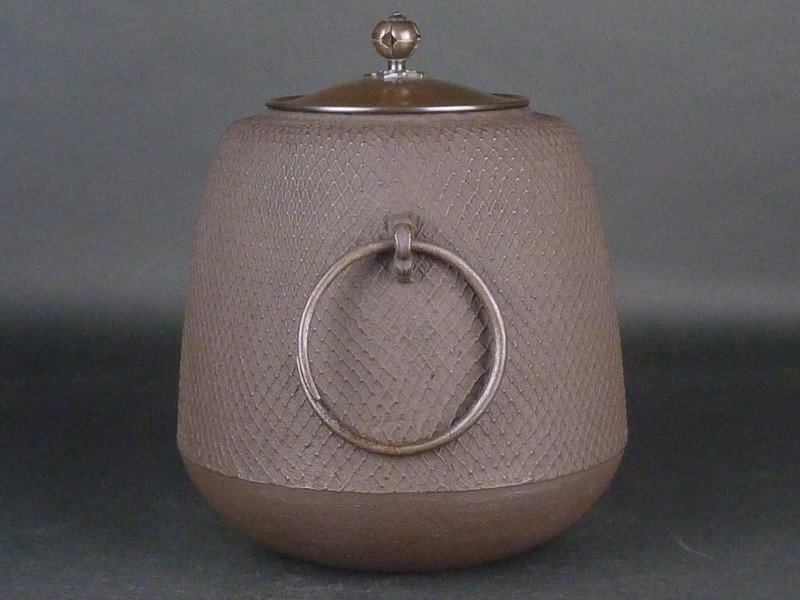 釜師 畠 春斎 四方角切釜共箱 【都屋】22 釜師 畠春斎「