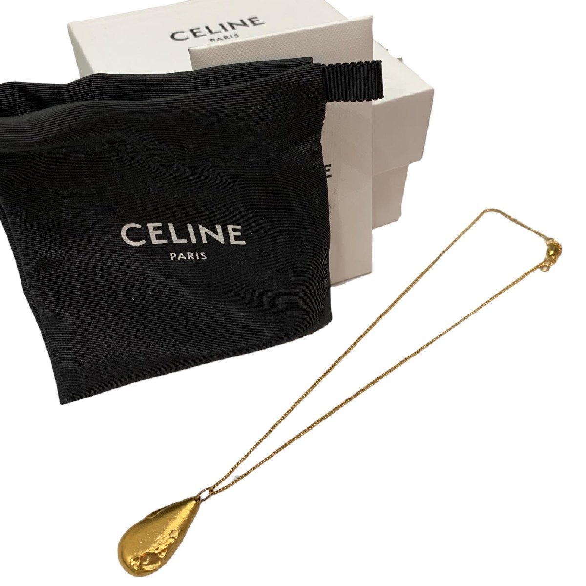 CELINE セリーヌ ネックレス ティアドロップ型トップ ゴールドカラー