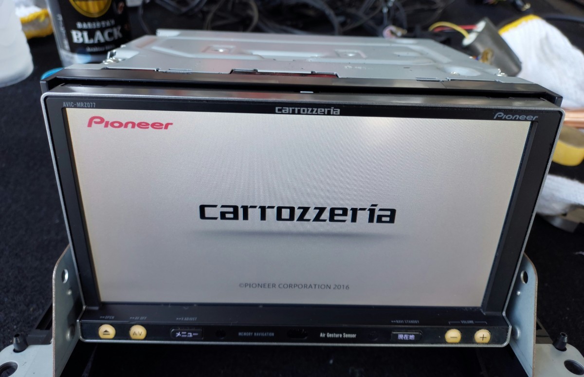 車 パイオニア フルセグメモリーナビ AVIC-MRZ077 Bluetooth