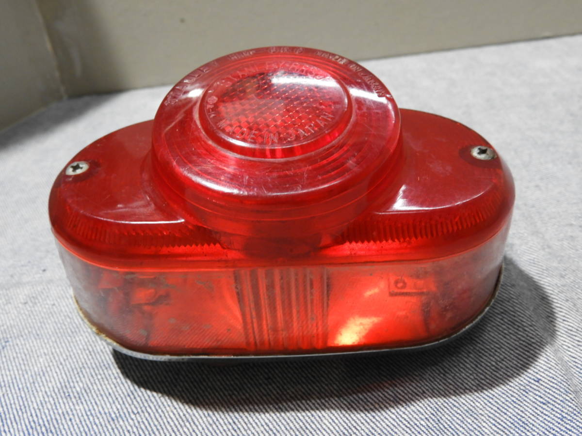 CL90 CS90系純正テールランプAssy 中古品 レンズも純正品 自動車