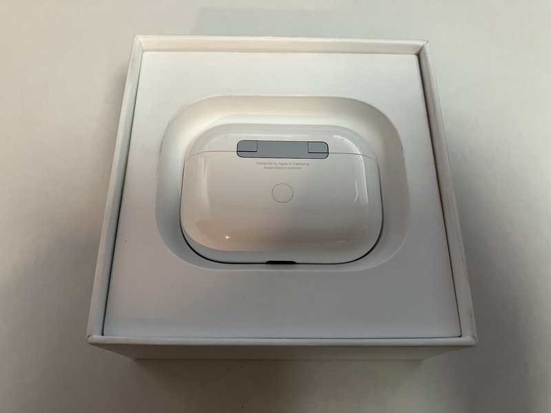 AirPods Apple Pro 第1世代 MLWK3J⁄A Pro(第1世代) (アップル) MLWK3J
