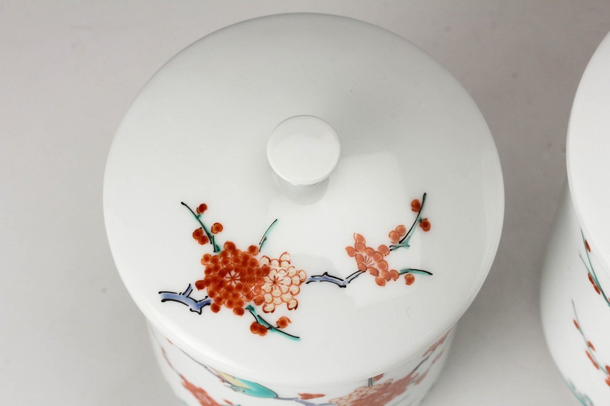 本物保証十四代 酒井田柿右衛門(人間国宝) 錦梅鳥文