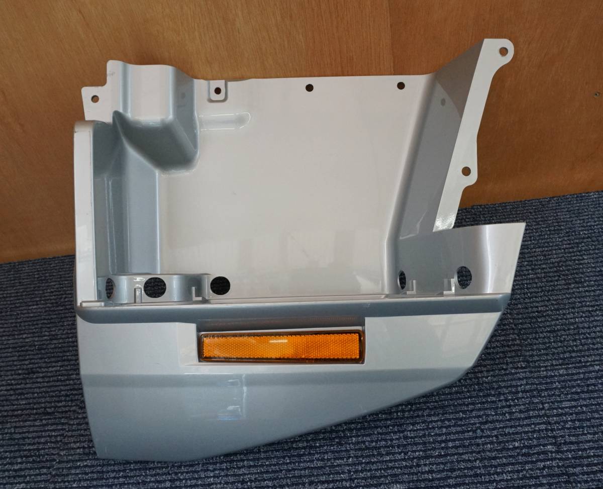 三菱ふそう ベストワン ファイター 純正品 サイドステップ 左側 ファイター