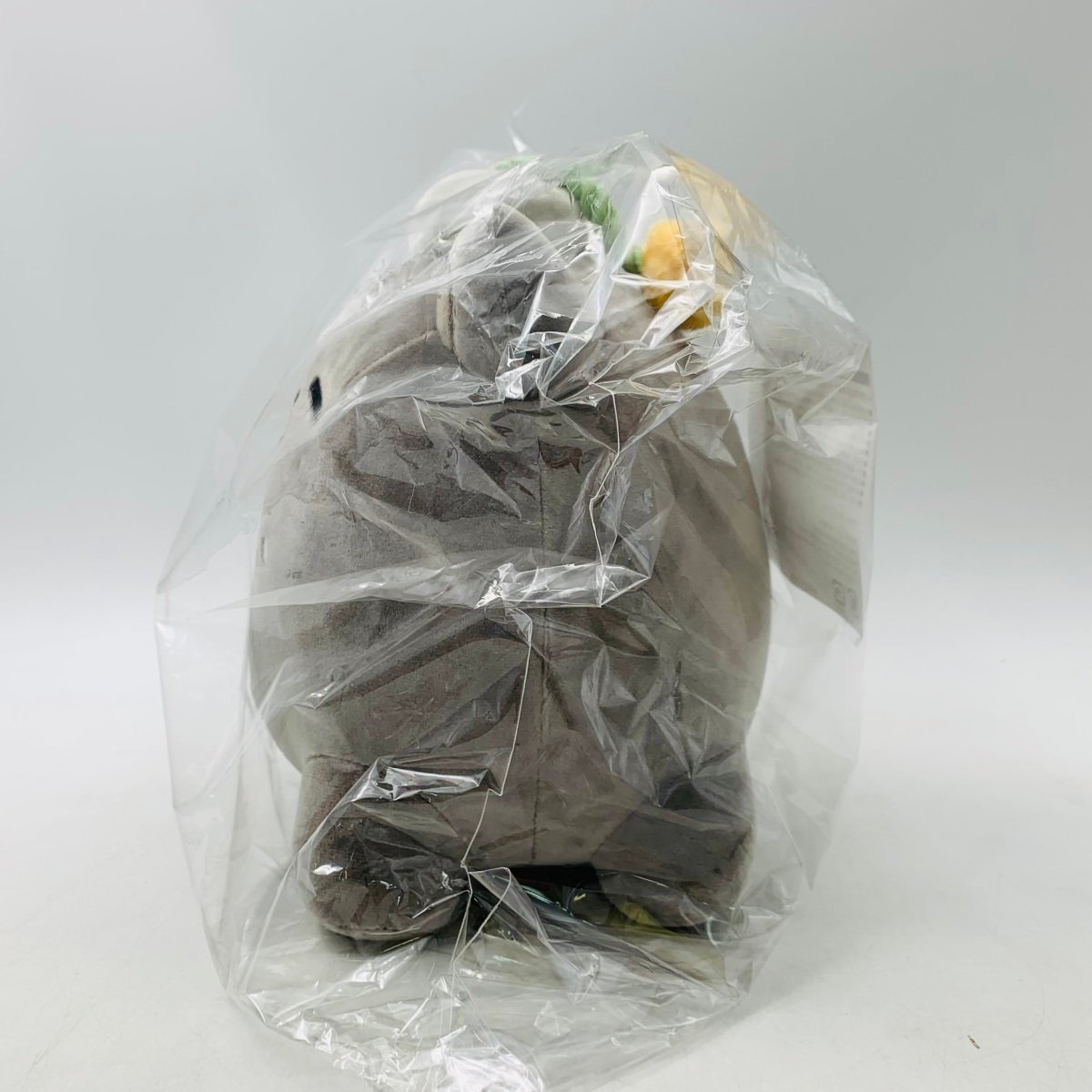 本物保証，高品質 新品未開封 ホロライブ 獅白ぼたん 100万人記念グッズ SSRBぬいぐるみ