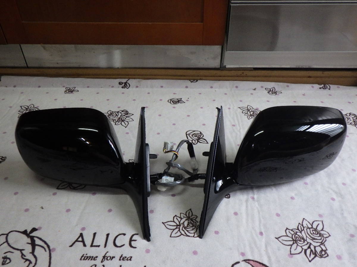 TOYOTAクラウンアスリート純正ドアミラーサイドミラー新車外し