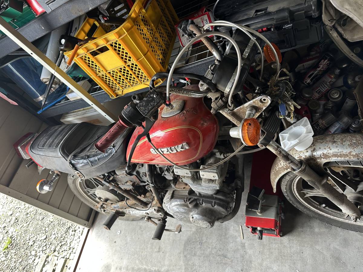 gsx250t アメザリ　トラザリ　ザリ　ゴキ　エンジン実働　書類なし　部品取り? 北海道　苫小牧 gsx250l アメザリ ザリ ゴキ GS - メルカリ