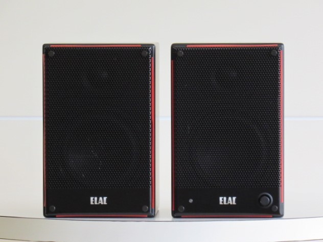 ELAC AM50 アクティブスピーカー