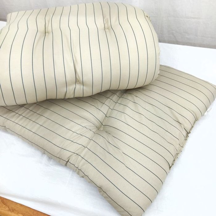 2枚組 ごろ寝におすすめ 長座布団 長ざぶとん 長座蒲団 68×120ｃｍ 日本製 国産 わた増量 ポリエステルわた入り 激安 格安 安い ベージュ