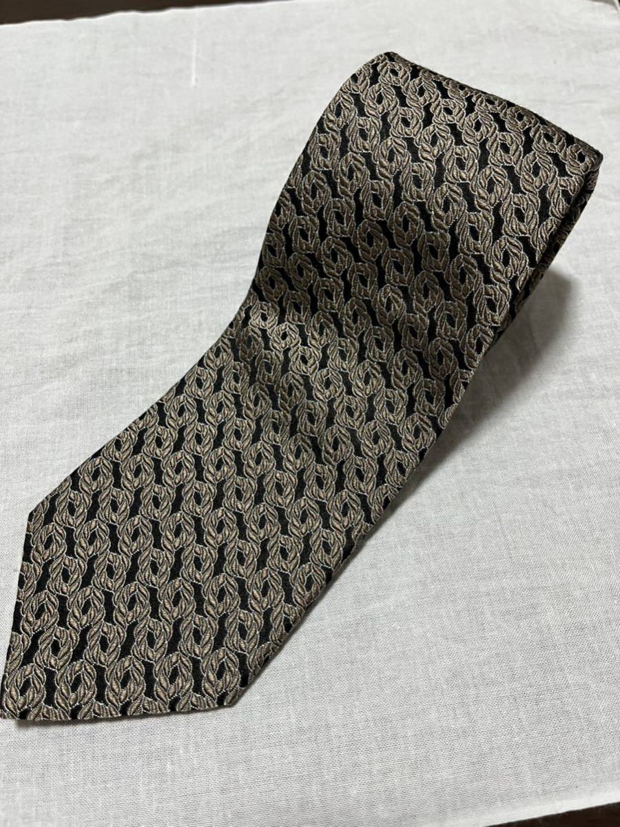 GUCCI ネクタイ　イタリア製　グッチ　ブラック　黒