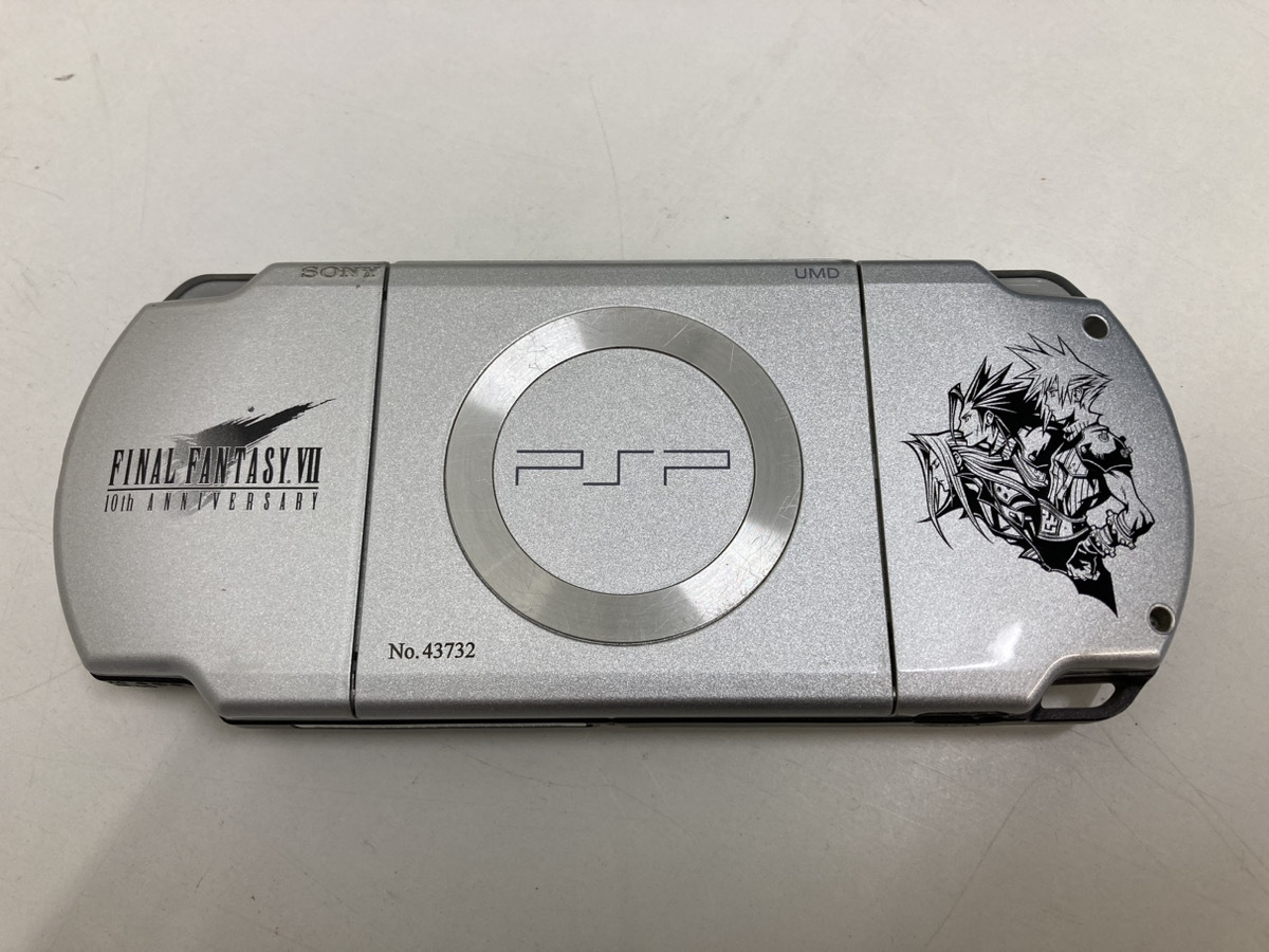 PSP クライシスコア ファイナルファンタジーⅦ 本体 同梱版 PSP-2000