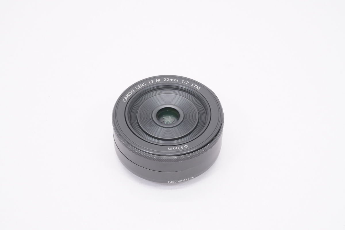 F2 STM EF-M22mm 販売終了EF-M22mm STM（グラファイト）:交換レンズ 