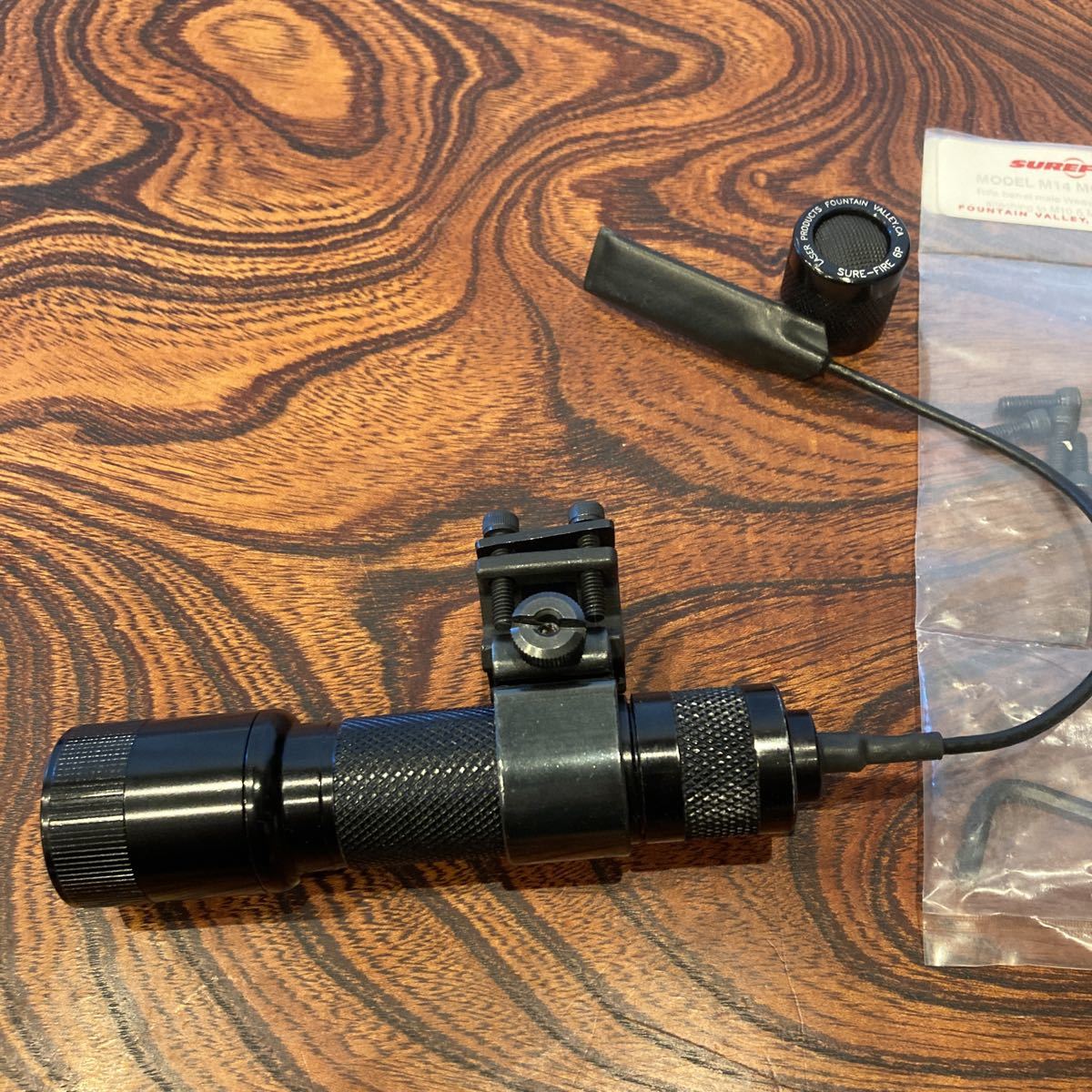 シュアファイア surefire実物セット　M14 M10 6P テールスイッチ　全部本物 シュアファイア M10 SUREFIRE SCOUT M140A 20mm&frasl;M