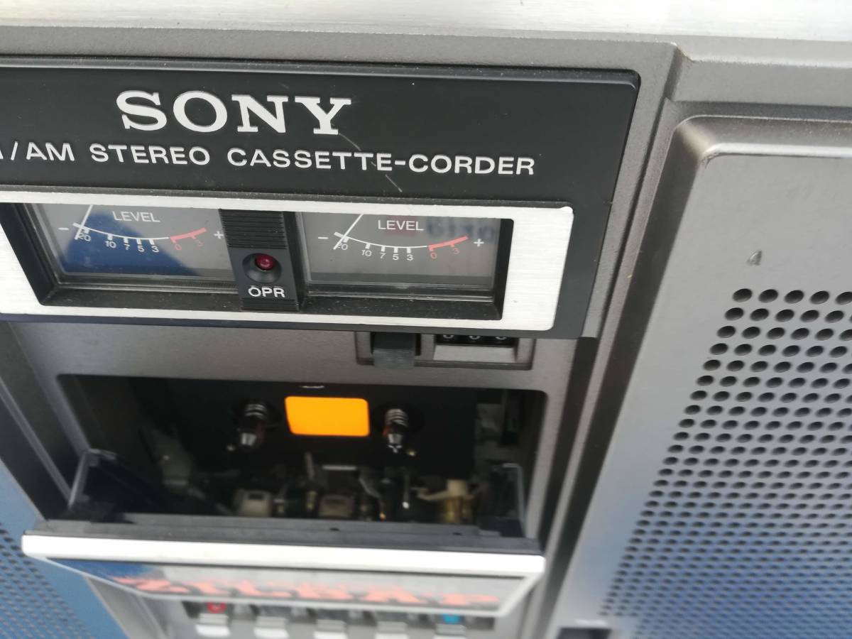 市場】【中古】 SONY ソニー CF-6600 FM AMステレオラジオカセット