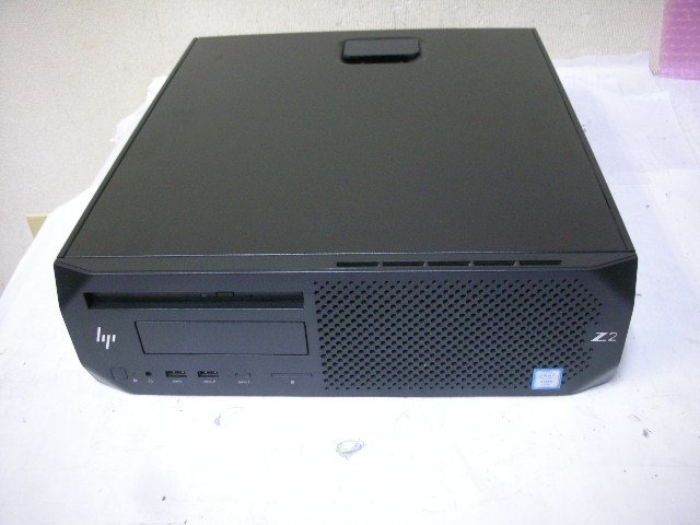 HP Z2 SFF G4 WorkStation(Xeon QuadCore E 2124G 3.4GHz/16GB/SSD M.2 512GB + HDD 500GB/Quadro P620)