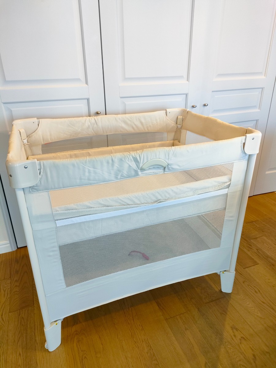 アップリカ ココネル エアー AB グレーベアー(GR) ベビーベッド