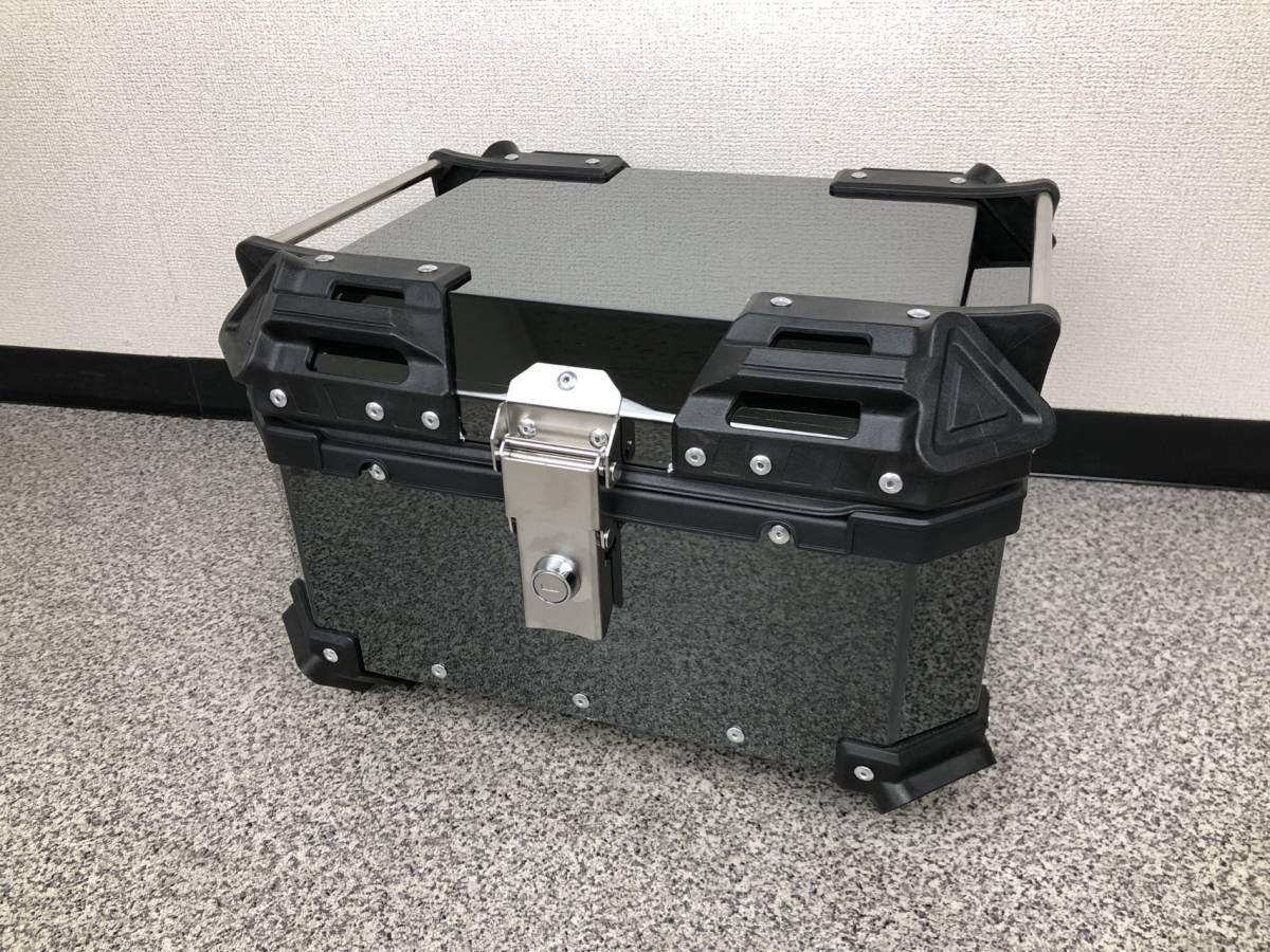 1円~! バイク用 トップケース リアボックス 36L ブラック 鏡面 1円~! バイク用 トップケース リアボックス 36L ブラック 鏡面