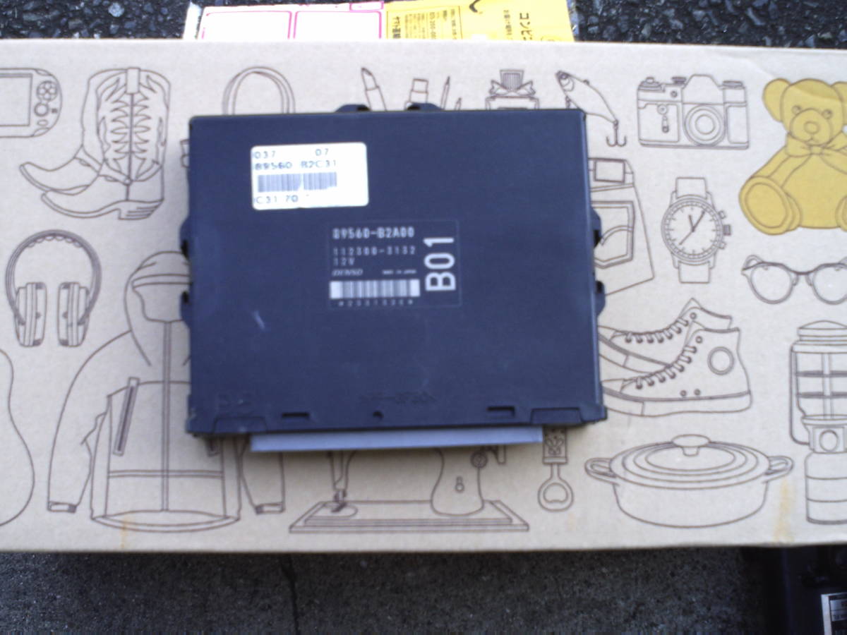 エッセ　L235S ECU 5MT マニュアル　コンピューター　メーカー在庫0？ エッセ ECU 89560-B2A00 ダイハツ L235Sエッセエンジンコンピューター
