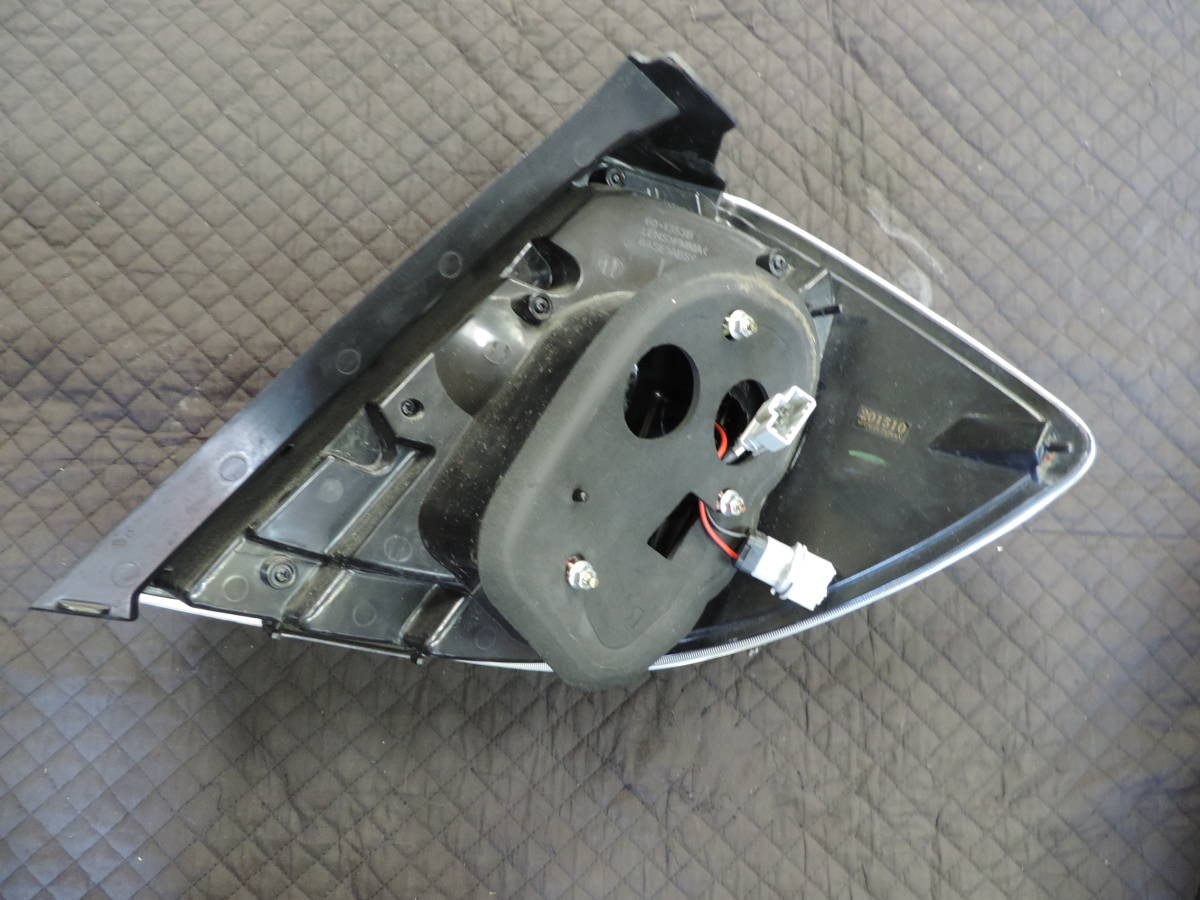 中古】GE8 フィット アクシススタイリング ハイパーLED テールランプ