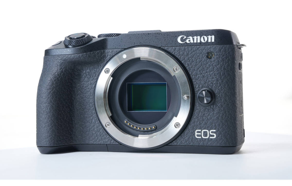 キャノン EOS M6 Mark II EF-M18-150 IS STM レンズキット（ブラック）Canon