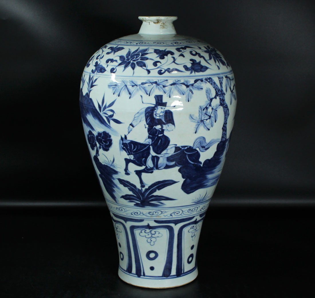 景徳鎮窯 - 染付 ジャパンサーチ 青花纒枝花文梅瓶 中国美術⁄古美術