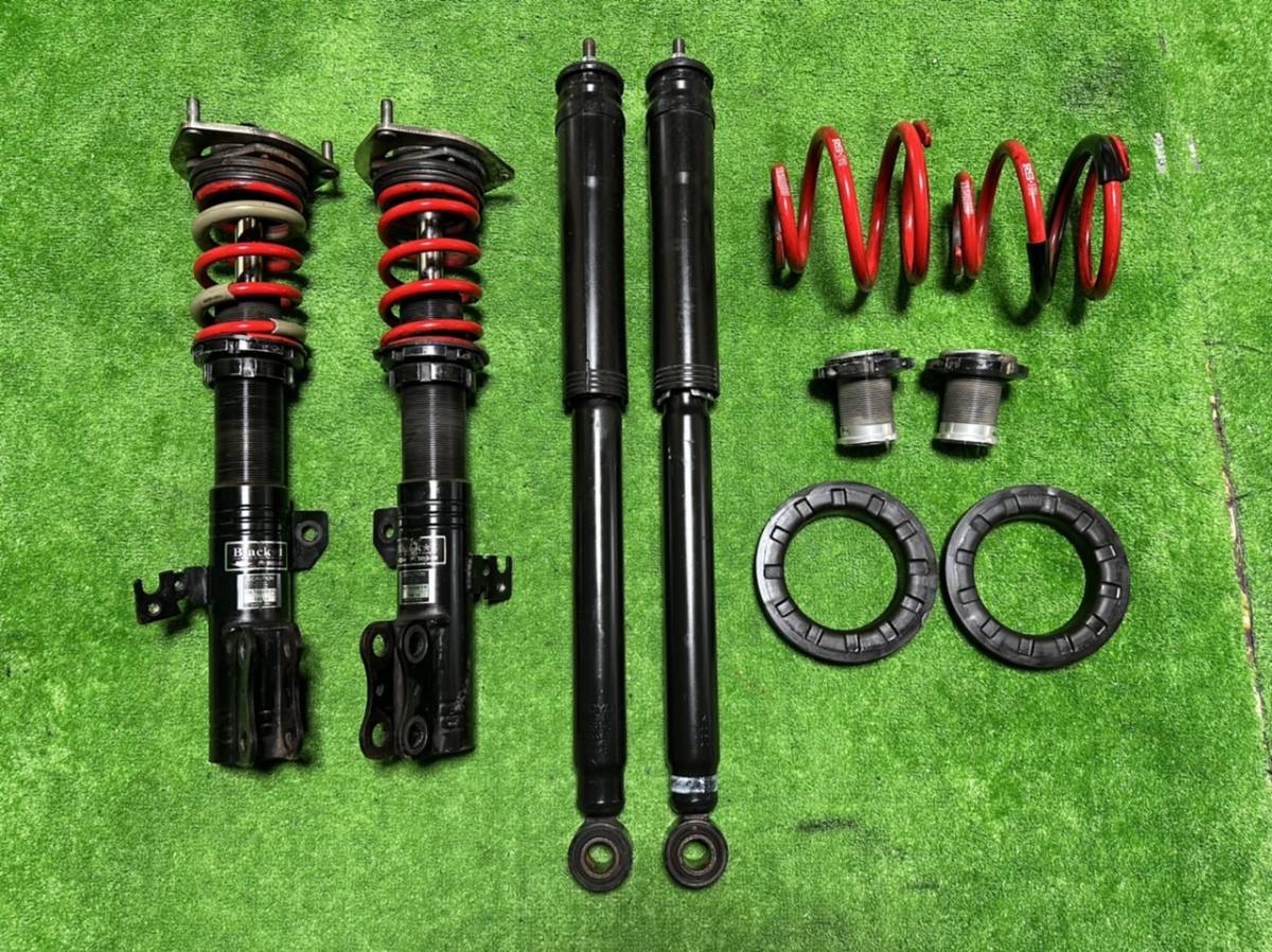 初期型プリウスα用 CFT Tuning バッファー 手軽にロール軽減
