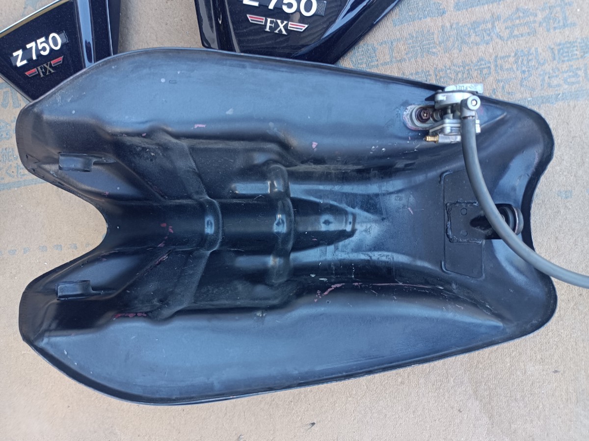 z750FX2型 タンクサイドカバーテールカウル美品旧車 MK2カワサキ 