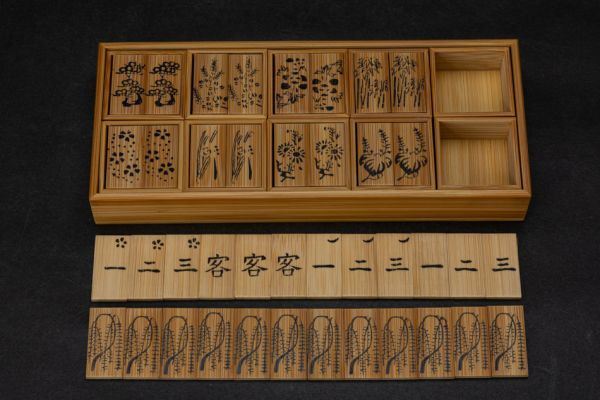 茶道具 白竹十種香札 竹製 竹箱 花月札添 紙外箱 七事式 香道具 茶道七