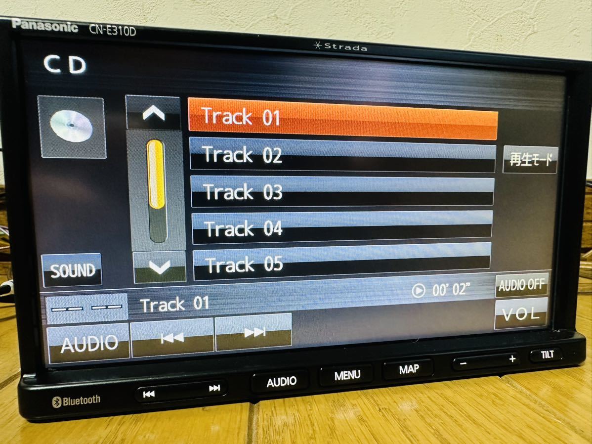2019年発売モデル ストラーダ CN-E310D 1SEG Panasonic純正新品アンテナキット付 Bluetooth ハンズフリー CN-E310D ストラーダ パナソニック パナソニック(Panasonic ナビ CN-E310Dを