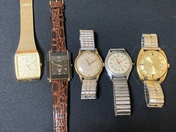 1157○ジャンク品 メンズ腕時計 まとめて5点 ※傷や汚れがあります