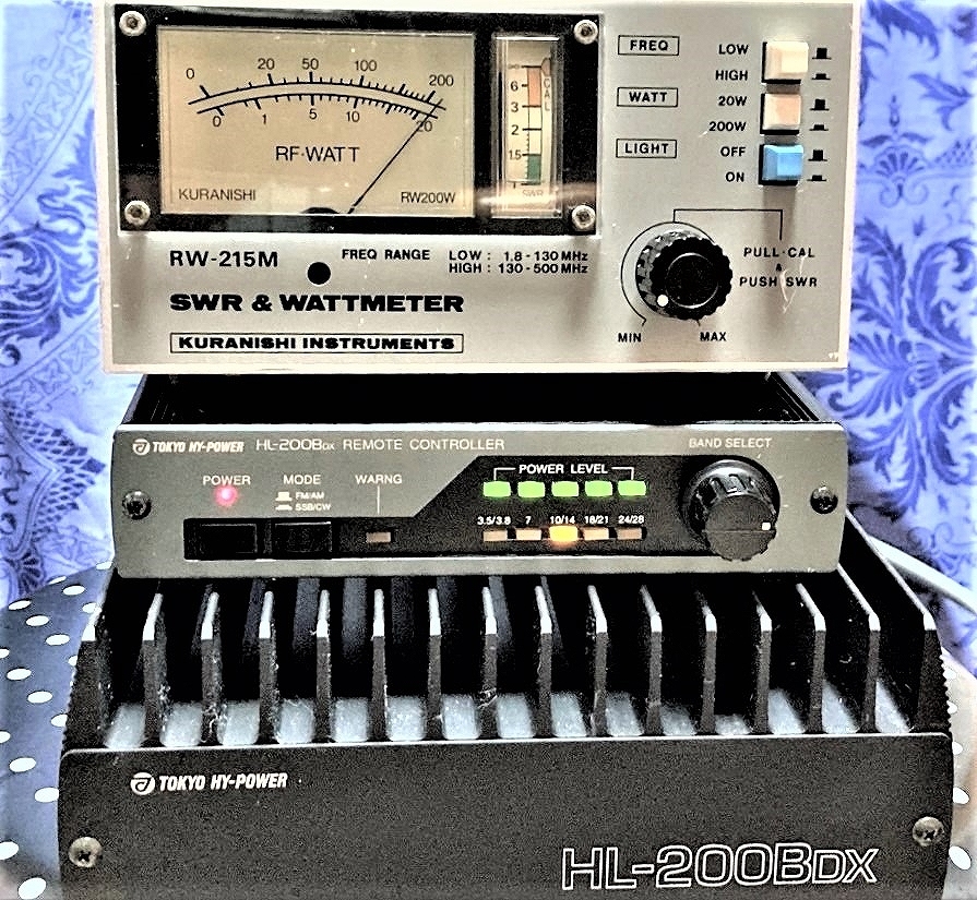 HF帯200Wリニアアンプ 東京ハイパワー HL－200BDX 使用