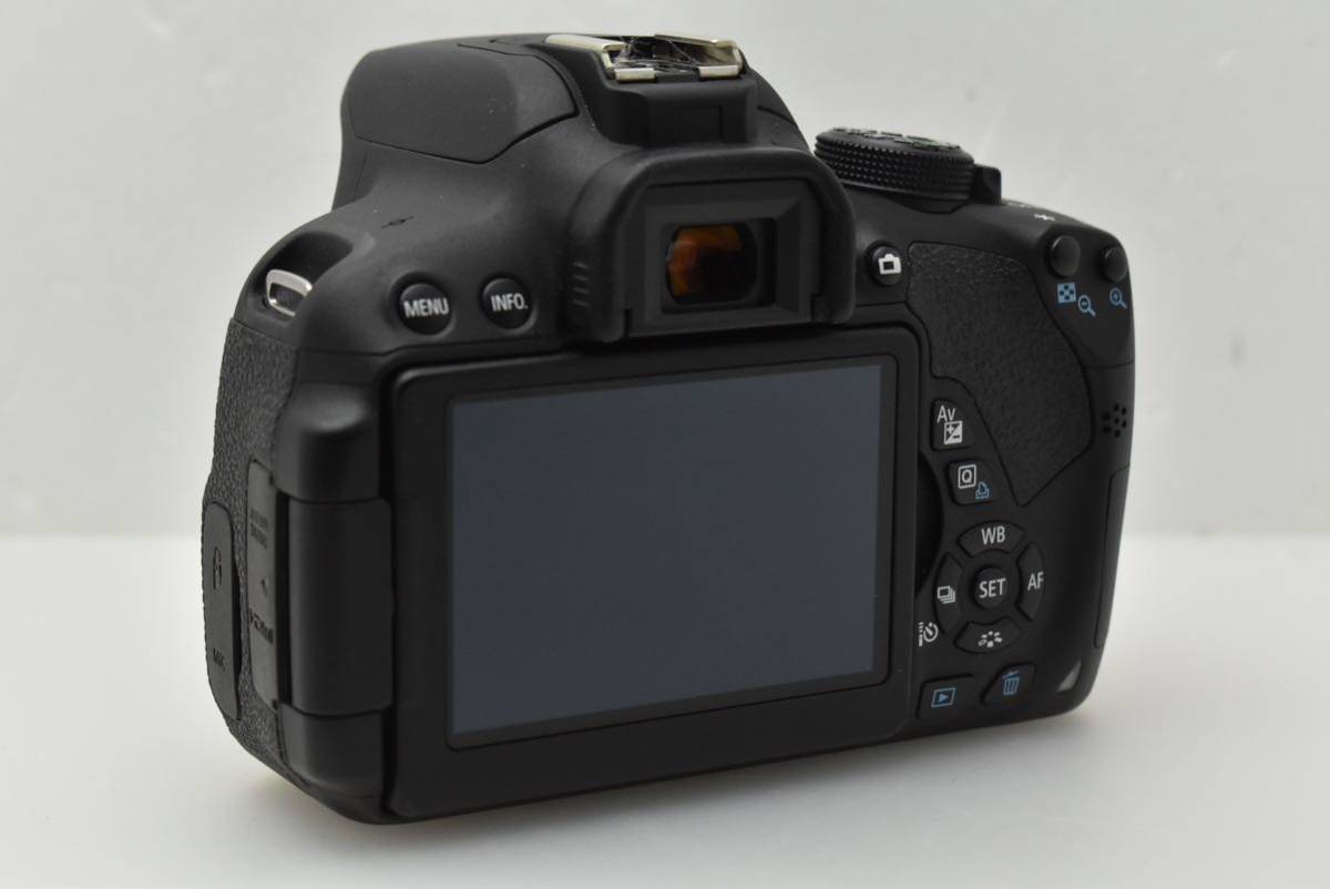 B品】CANON キヤノン Kiss X7i ［000818270］ EOS Kiss ボディ