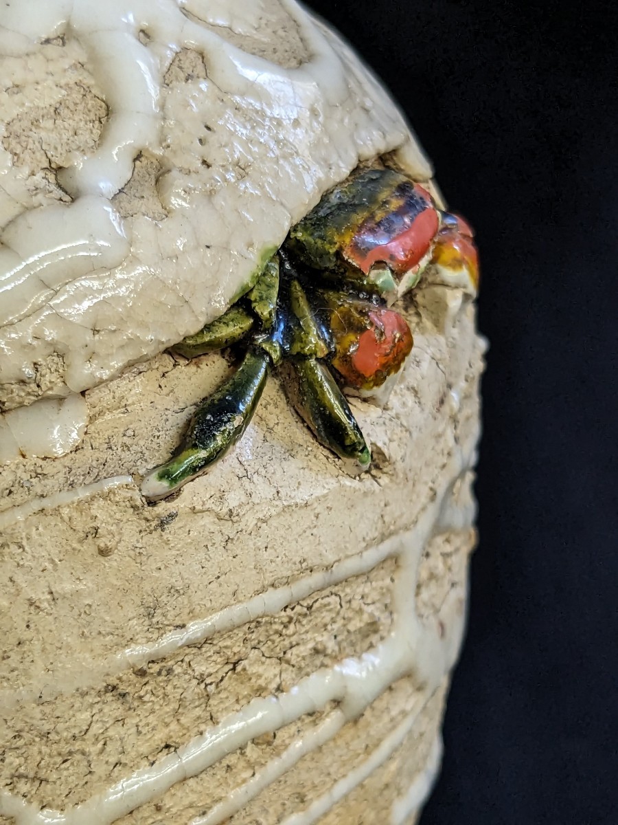 時代 水月焼 蟹 天神蟹 彫 小壷 壺 花瓶 高さ約12cm 検）楽山焼 二六焼