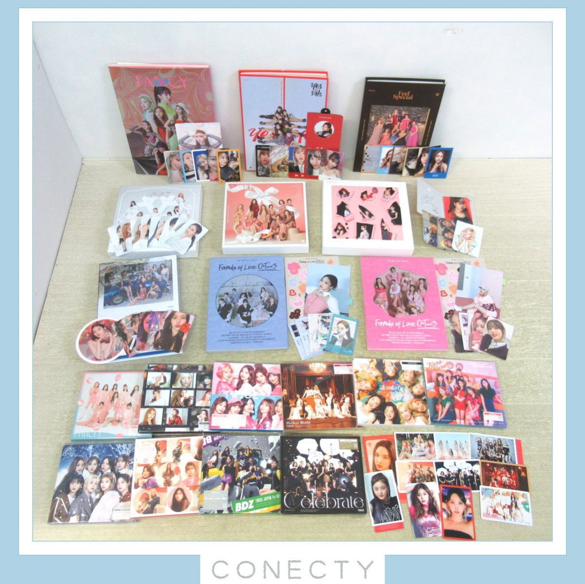 TWICE トレカ付 CDセットA/Formula of Love: O+T= TWICE of - 特典トレカ