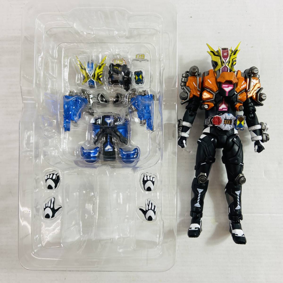 限定SALE，安い (19238)〓 S.H.Figuarts 仮面ライダー3点セット 仮面ライダーゲイツリバイブ/仮面ライダーウォズ/仮面ライダー滅亡迅雷 中古品