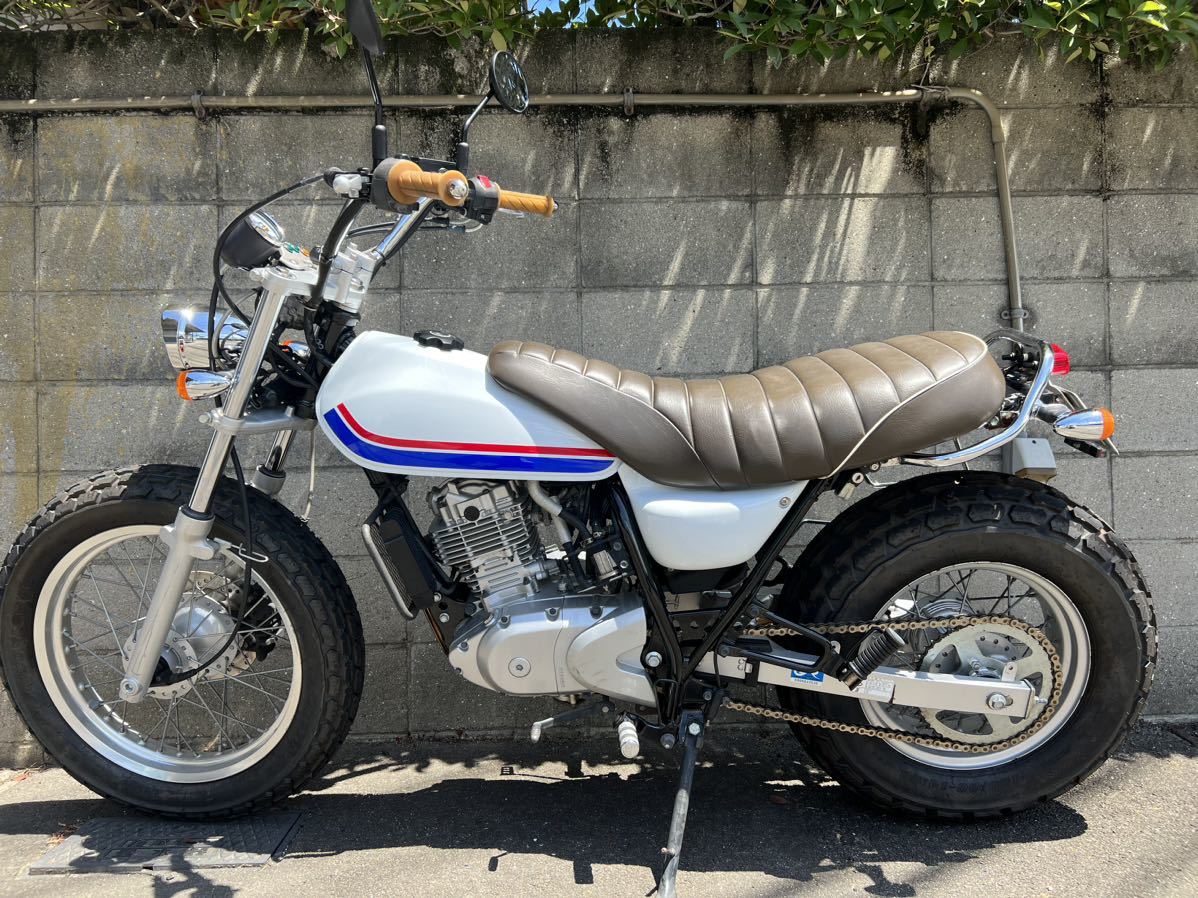 スズキ　バンバン200 NH42A インジェクション