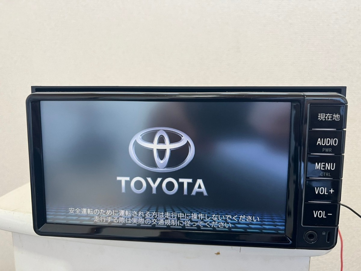 トヨタ純正 NSCD-W66/ロック有/CD BLUETOOTH TV