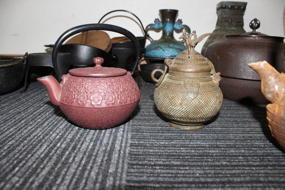 ○【鉄器等まとめ1】茶釜鉄瓶急須岩鋳南部鉄器馬蟹松ぼっくりまろみ桜 
