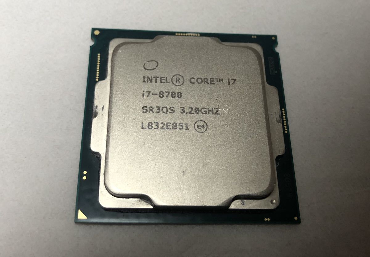 Intel Core i7 8700 動作未確認